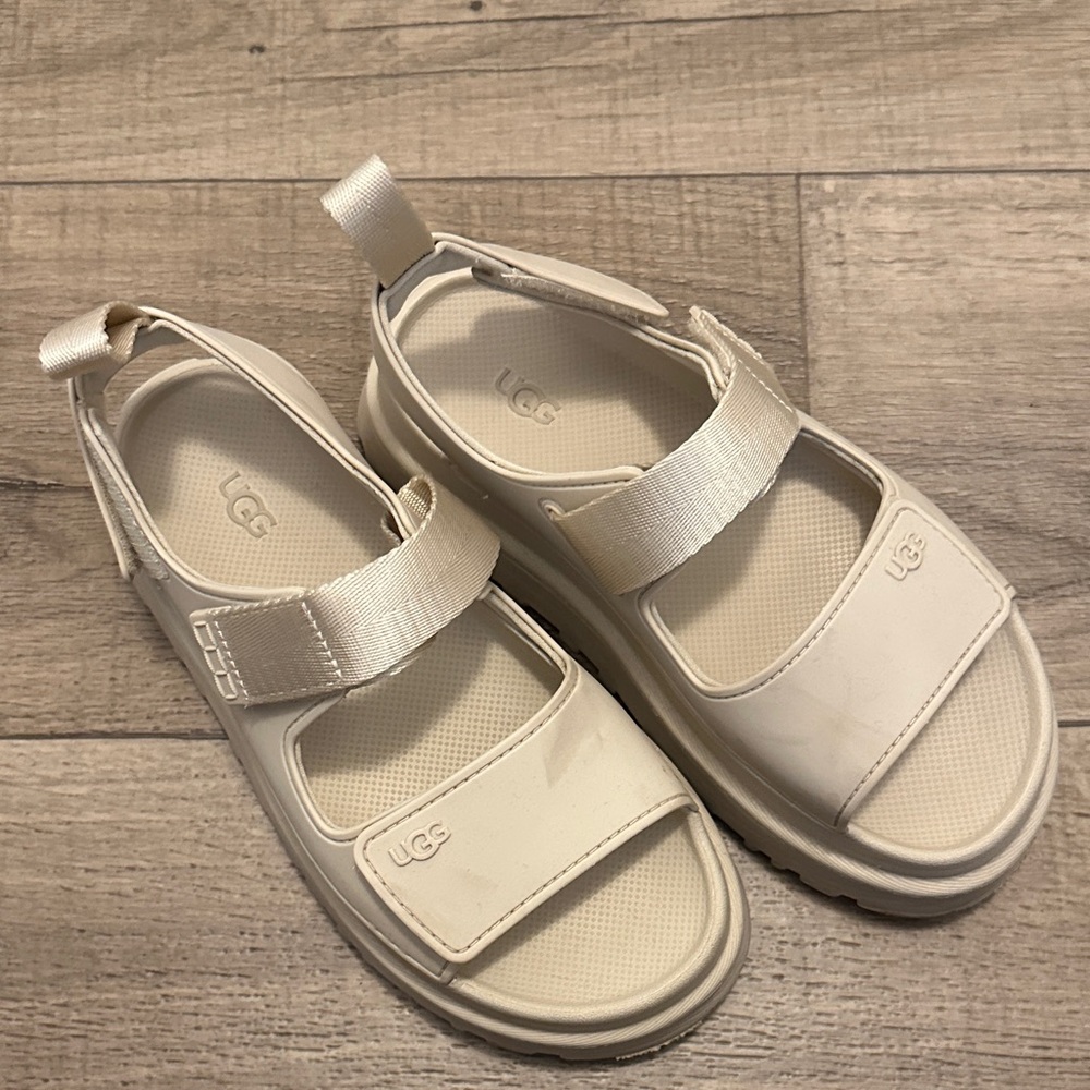 UGG GOLDENGLOW